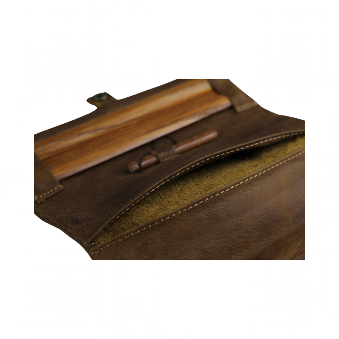 ARICHI Handmade Leather Tobacco Pouch | Rolling Paper Case with Vintage Tan Leather for Cigarettes or Pipe | Slim & Durable Design