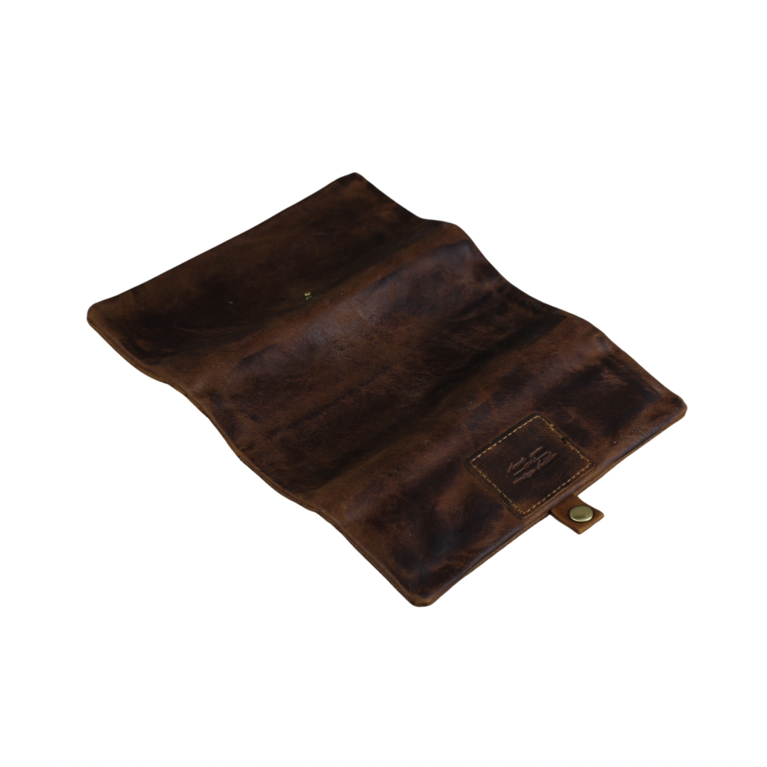 ARICHI Handmade Leather Tobacco Pouch | Rolling Paper Case with Vintage Tan Leather for Cigarettes or Pipe | Slim & Durable Design