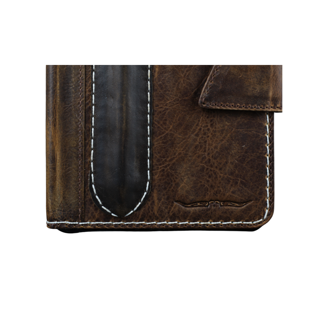 ARICHI Genuine Leather iPad Case with Pen Holder – Hand-Stitched Vintage Design for iPad Pro & Mini