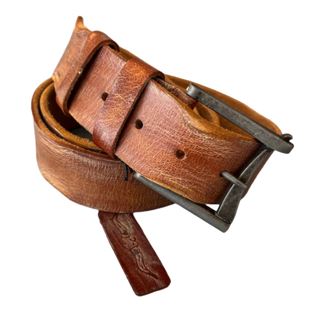 ARICHI Light Brown Handmade Leather Belt – Sleek Polished Genuine Leather for Men and Women, Timeless Classic Design