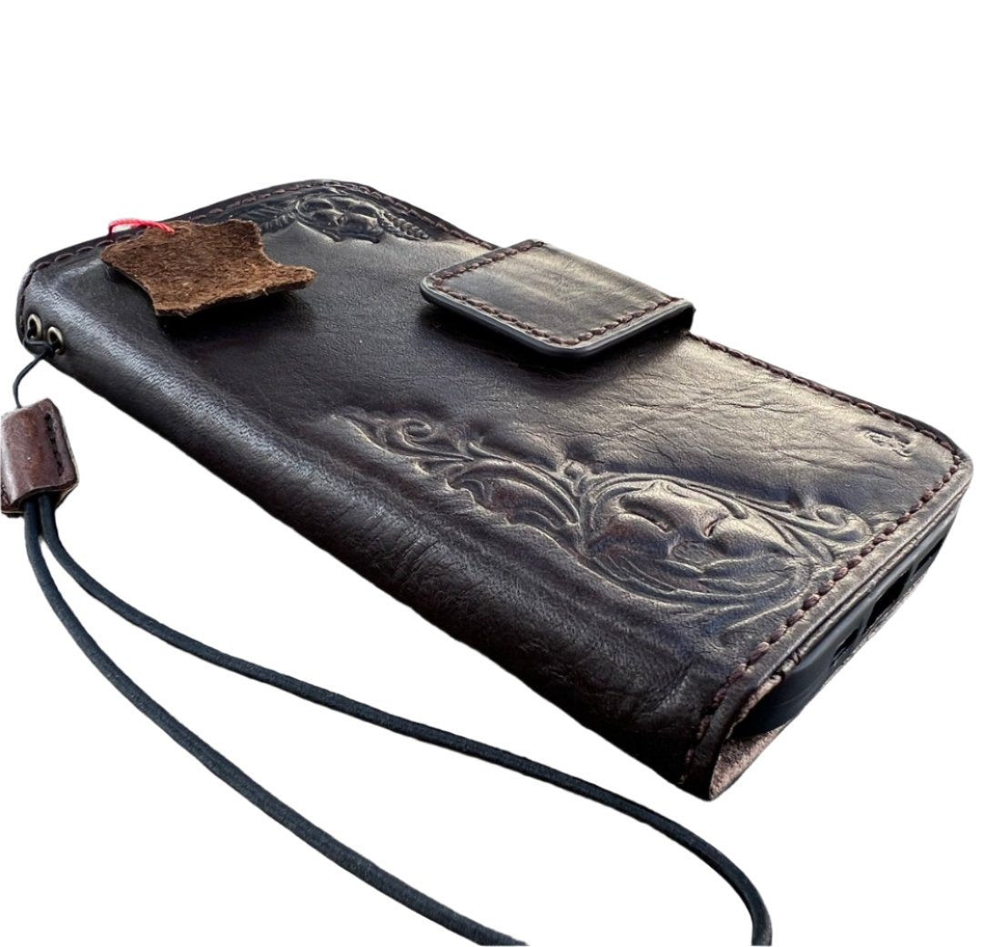 ARICHI Handcrafted Brown Leather iPhone Case with Magnetic Closure and Embossed Design – Detachable Magnetic Wallet Cover for iPhone
