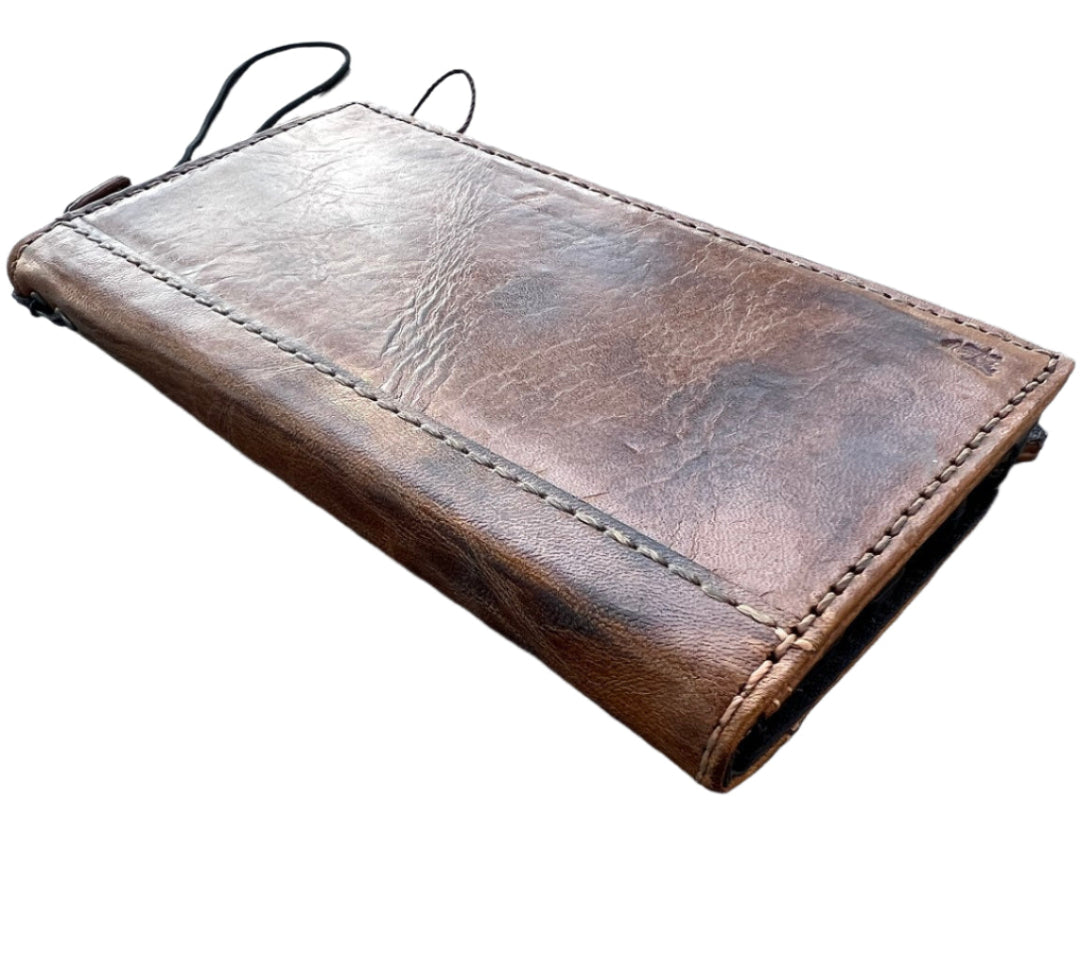 ARICHI Handcrafted Light Tan Leather Pixel Case – Smoked Wax Finish Wallet Cover for Pixel