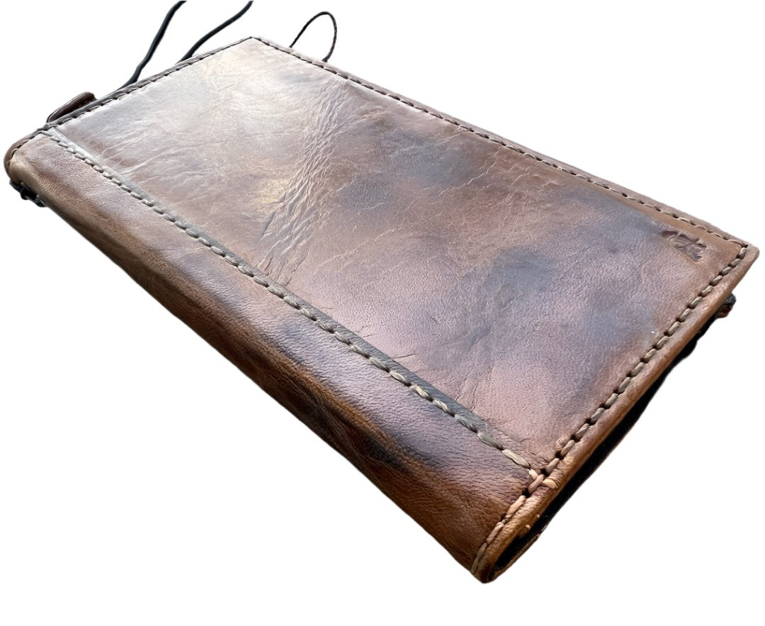ARICHI Handcrafted Light Tan Leather iPhone Case – Smoked Wax Finish Wallet Cover for iPhone