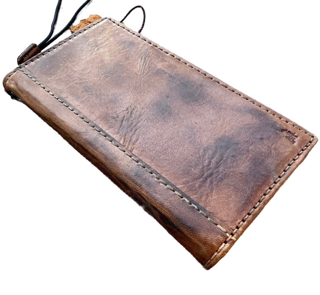 ARICHI Handcrafted Light Tan Leather iPhone Case – Smoked Wax Finish Wallet Cover for iPhone