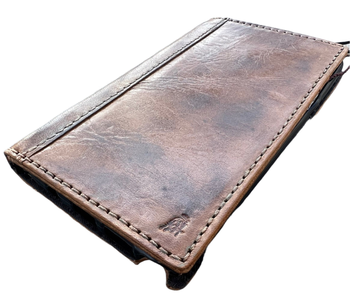 ARICHI Handcrafted Light Tan Leather Pixel Case – Smoked Wax Finish Wallet Cover for Pixel