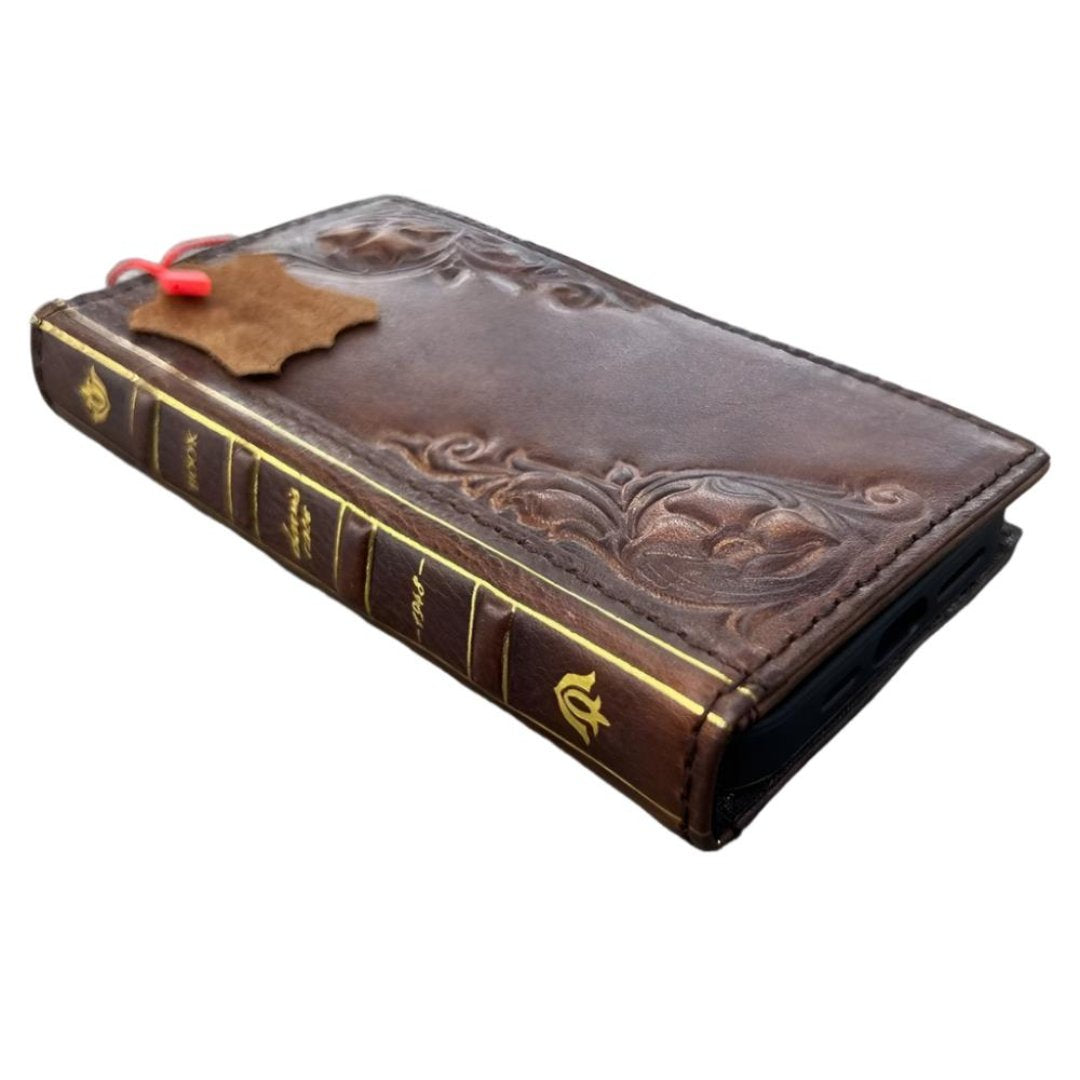 ARICHI Premium Vintage Leather Case for Google Pixel 10 ,9A,Pro XL Fold – Bible Style Book Cover with Card Slots Stamped Decorations Handmade Wallet