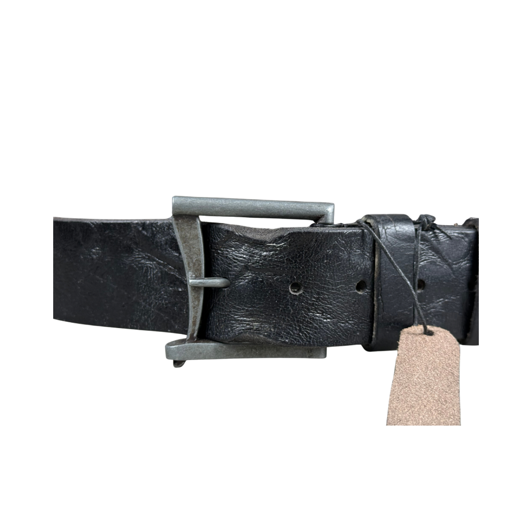 Handmade Black Full-Grain Leather Belt – Distressed Unisex Design