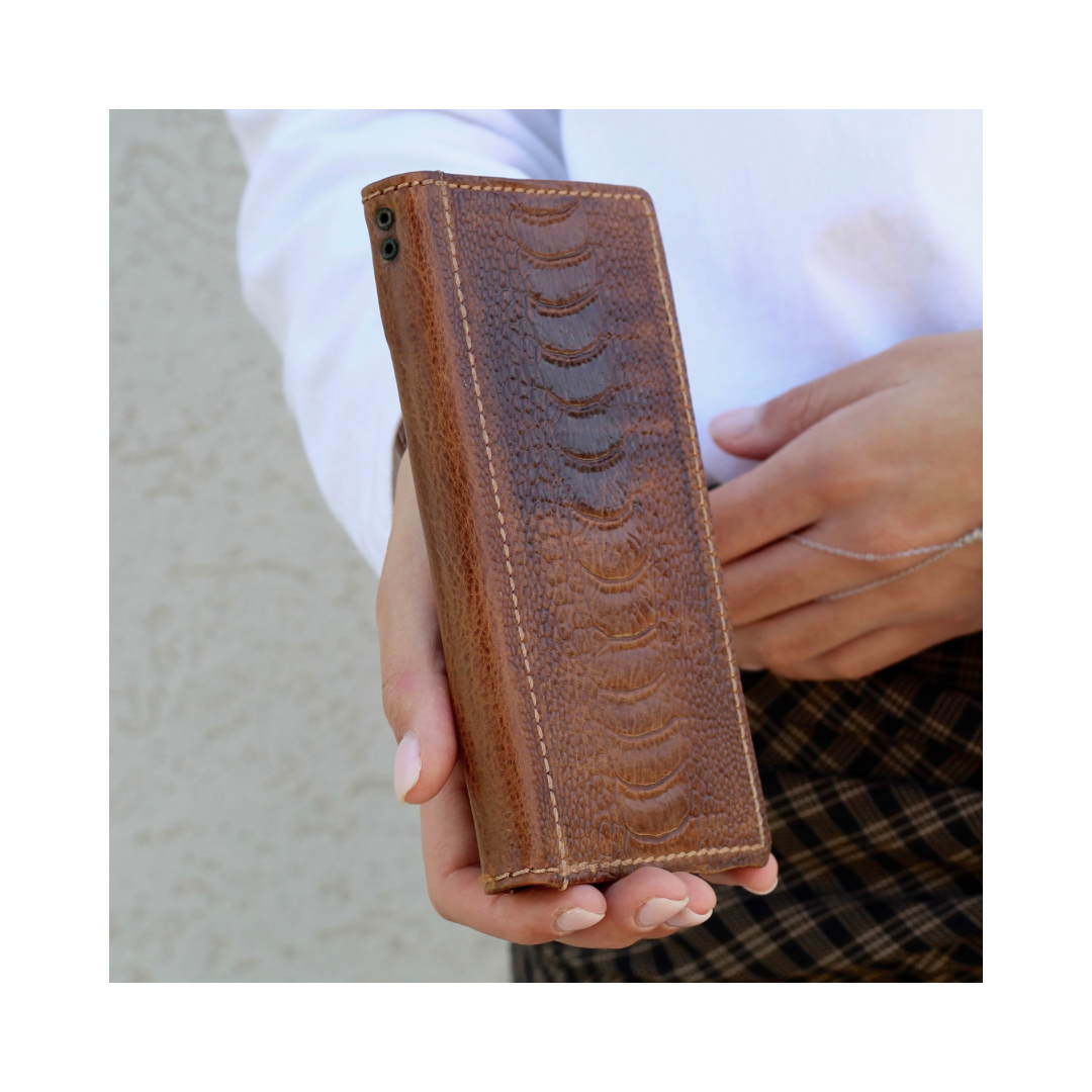 iphone 15 pro leather folio case