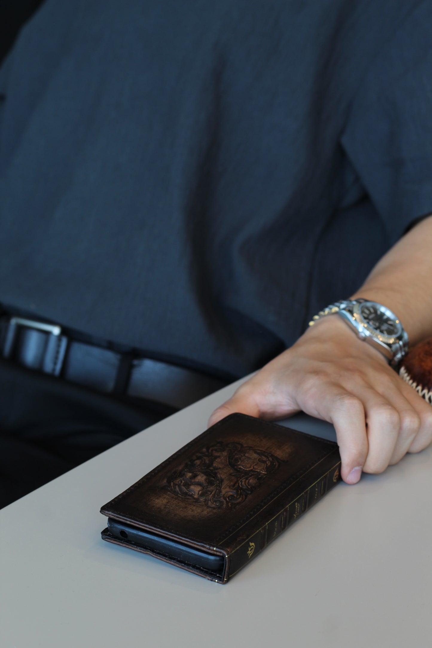 Antique Library Book Style Leather Phone Case for iPhone