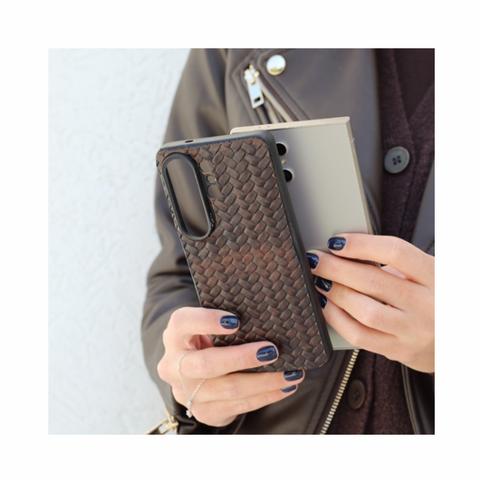 woven leather galaxy s26 case handmade