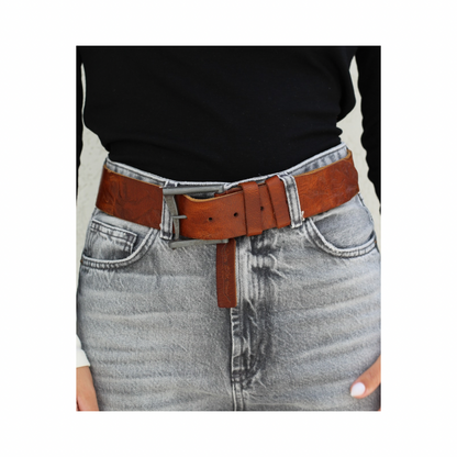 ARICHI Light Brown Handmade Leather Belt – Sleek Polished Genuine Leather for Men and Women, Timeless Classic Design