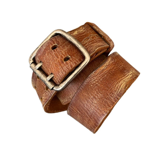 ARICHI Light Brown Leather Belt – Handmade Genuine Leather for Men and Women, Minimalist Design with Elegant Buckle