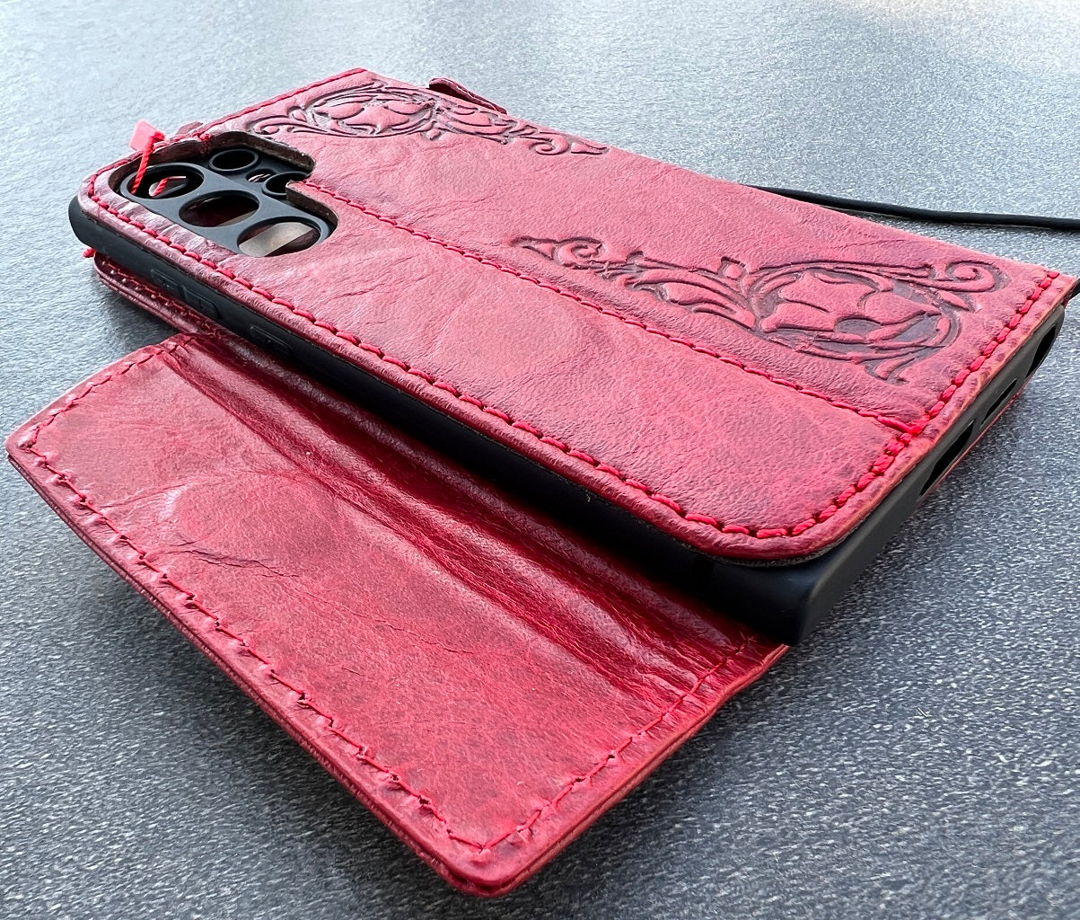 Genuine Vintage Red Leather Case For Google Pixel 4 4A 5 5A 6 6A 7 7A 8 Pro Cover 4G 5G Wallet Stamping Craft