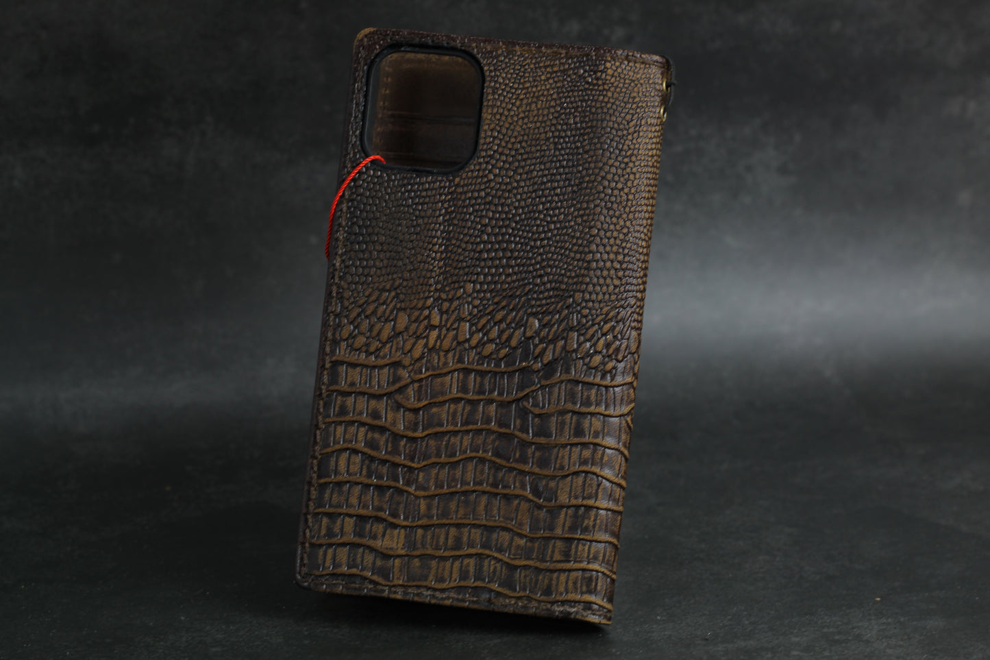 ARICHI Genuine Leather Case Samsung Galaxy s24 s23 Fe s22 s21 s20 Ultra s8 s9 Note 8 9 10 20 21 A71 A52 A53 A12 A31 A32 A15 Bible Book Sanding Leather Wash Crocodile Style