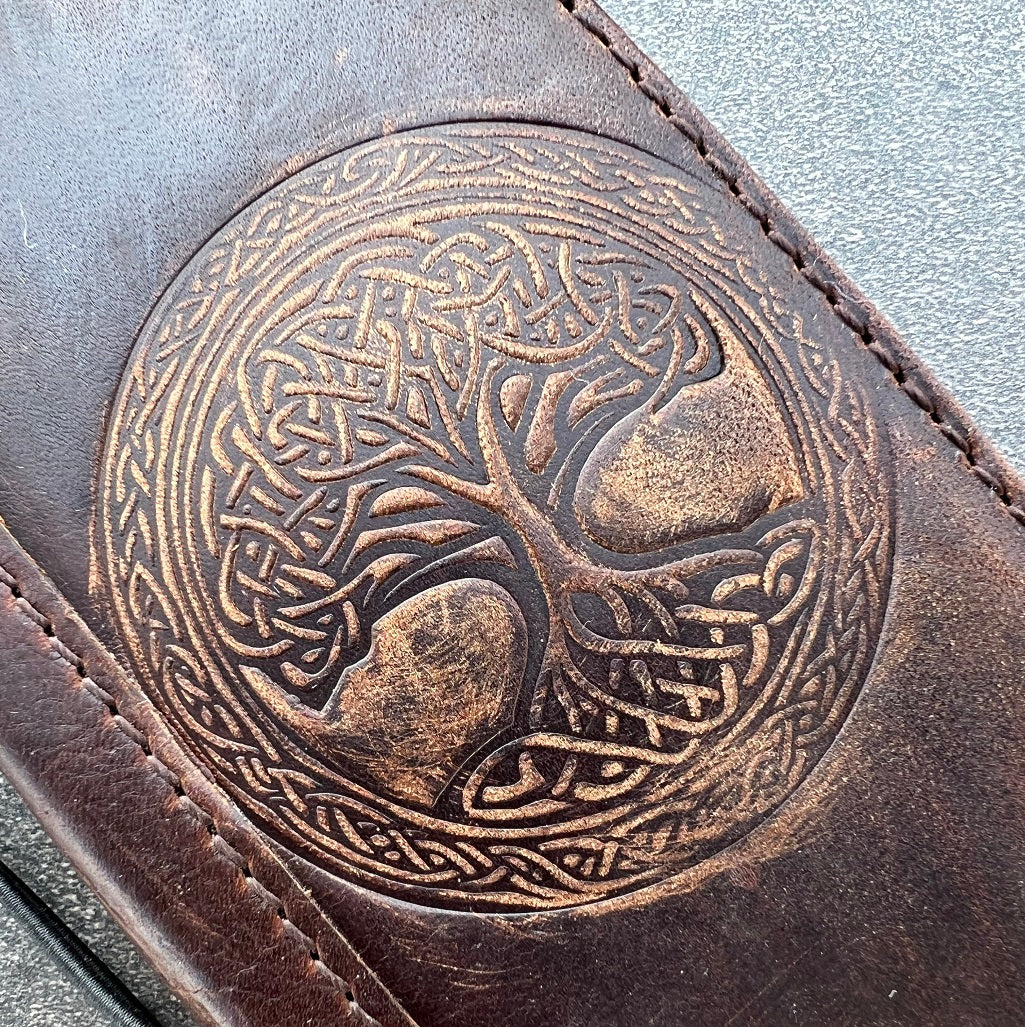 ARICHI Genuine Leather Case Samsung Galaxy s24 s23 Fe s22 s21 s20 Ultra s8 s9 Note 8 9 10 20 21 A71 A52 A53 A12 A31 A32 Tree Of Life Stamping