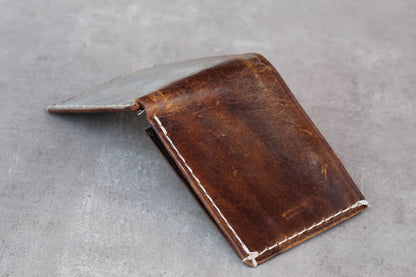     Slim Full Grain Leather Wallet for Everyday Carry